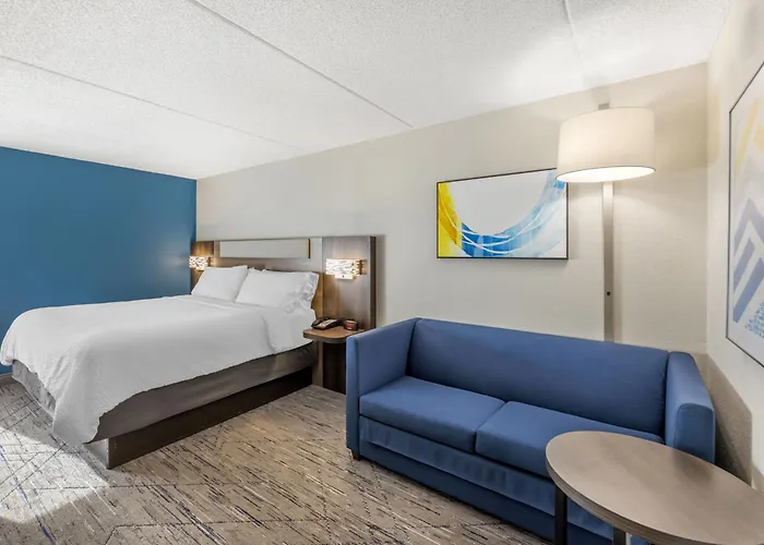 Express By Ihg Crestwood