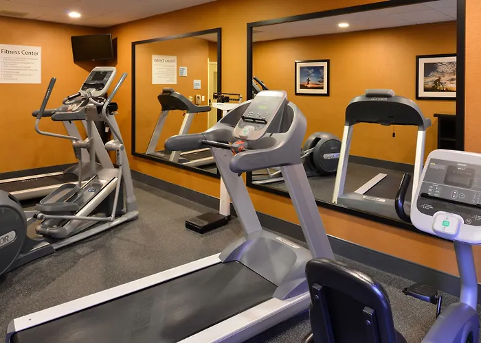 Express By Ihg Crestwood