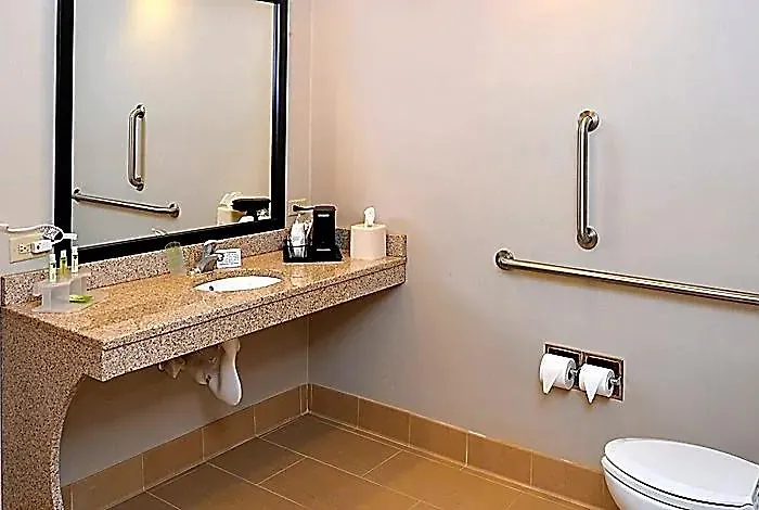 Express By Ihg 2*