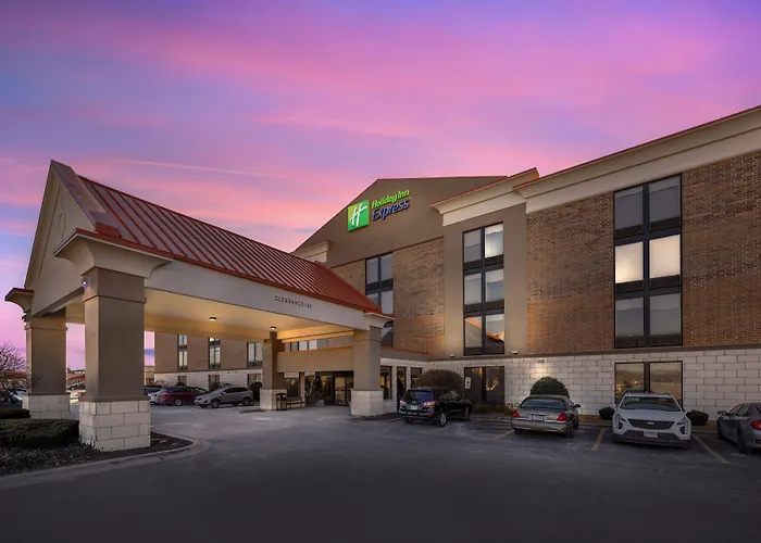 Hotel Express By Ihg Crestwood