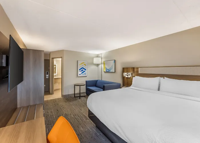 Hotel Express By Ihg Crestwood